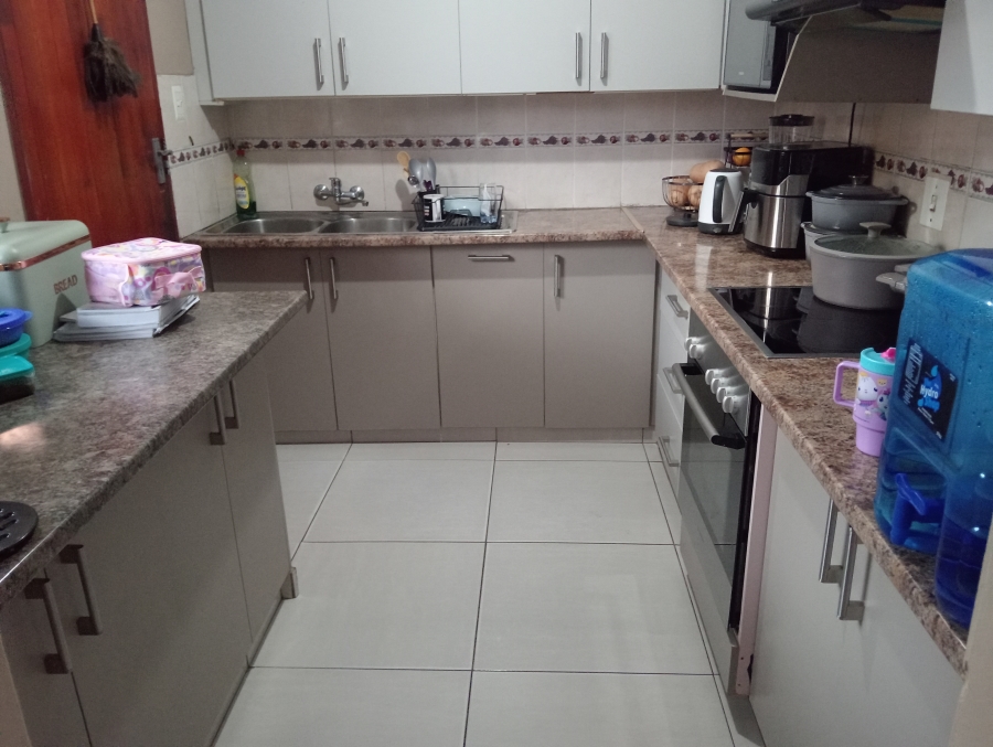 3 Bedroom Property for Sale in Tasbet Park Ext 1 Mpumalanga