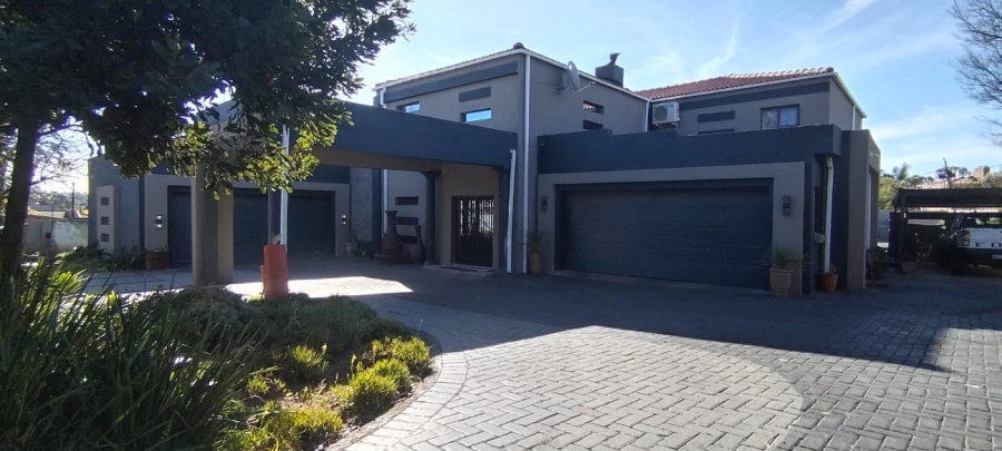 To Let 5 Bedroom Property for Rent in Del Judor Ext 4 Mpumalanga