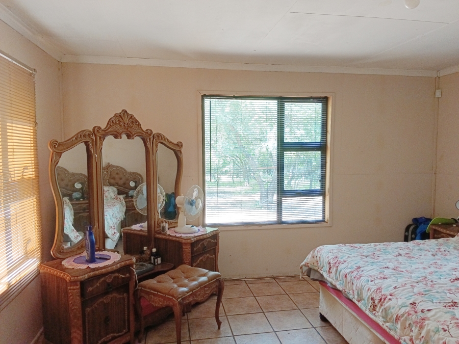 3 Bedroom Property for Sale in Marloth Park Mpumalanga