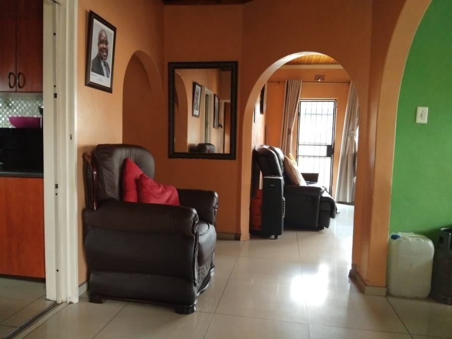 4 Bedroom Property for Sale in Tasbet Park Ext 1 Mpumalanga