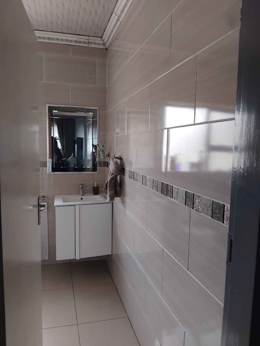 4 Bedroom Property for Sale in Tasbet Park Ext 1 Mpumalanga