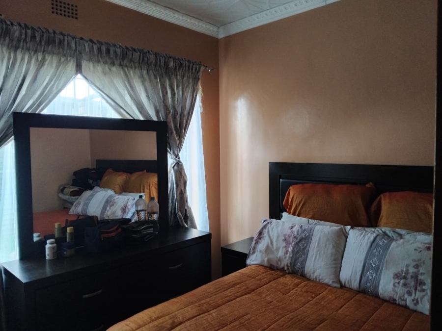 4 Bedroom Property for Sale in Tasbet Park Ext 1 Mpumalanga