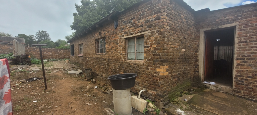 5 Bedroom Property for Sale in Mhluzi Mpumalanga