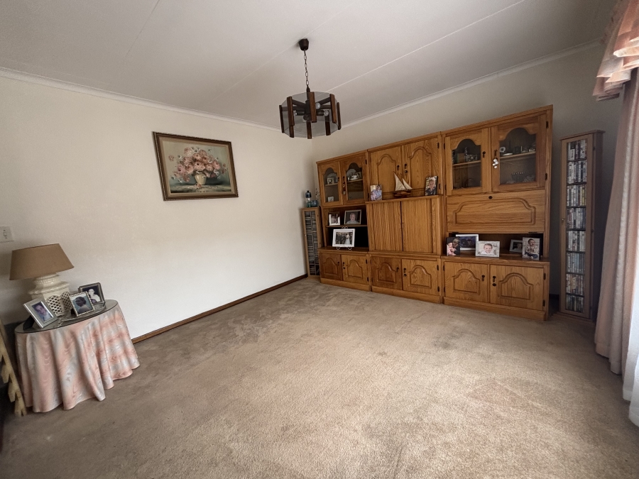 4 Bedroom Property for Sale in Die Heuwel Mpumalanga