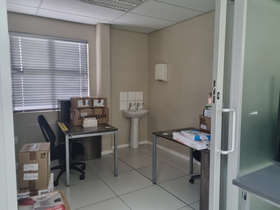 To Let commercial Property for Rent in Sonheuwel Mpumalanga