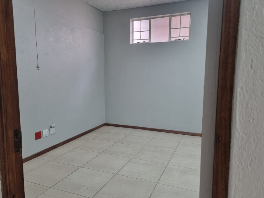 To Let commercial Property for Rent in Sonheuwel Mpumalanga