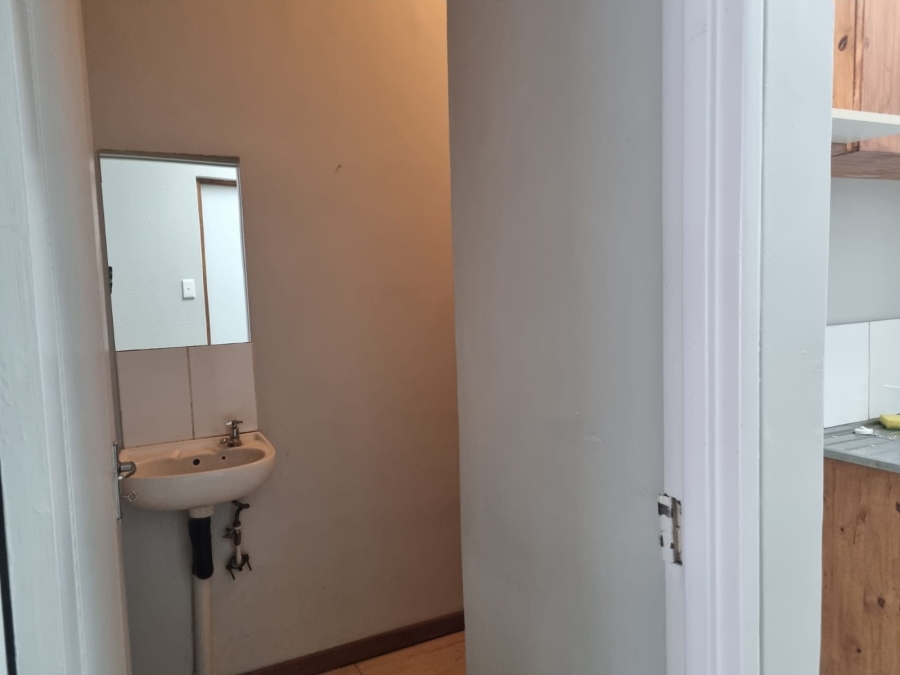 To Let commercial Property for Rent in Sonheuwel Mpumalanga