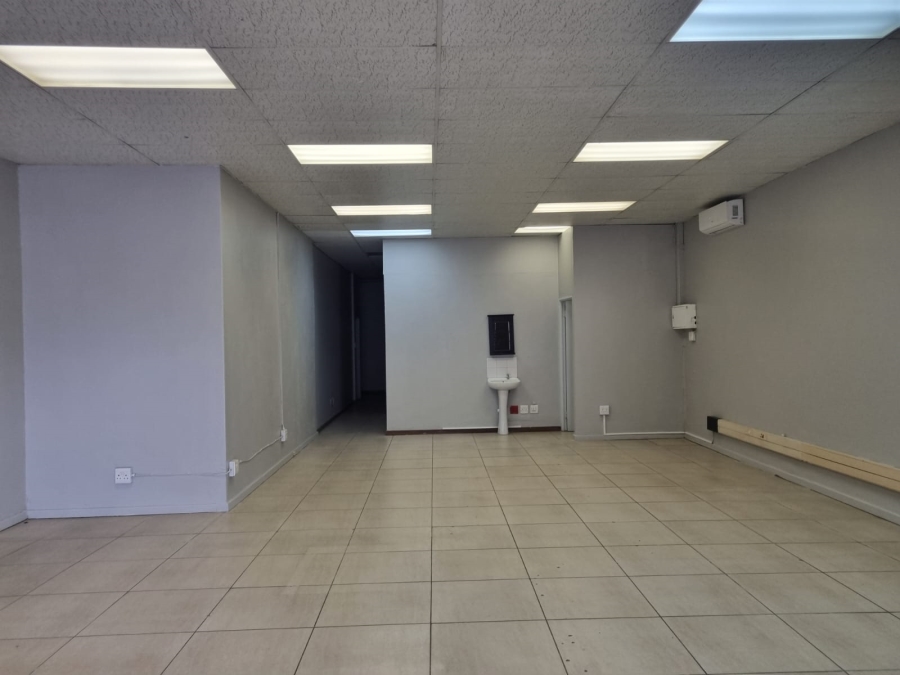 To Let commercial Property for Rent in Sonheuwel Mpumalanga
