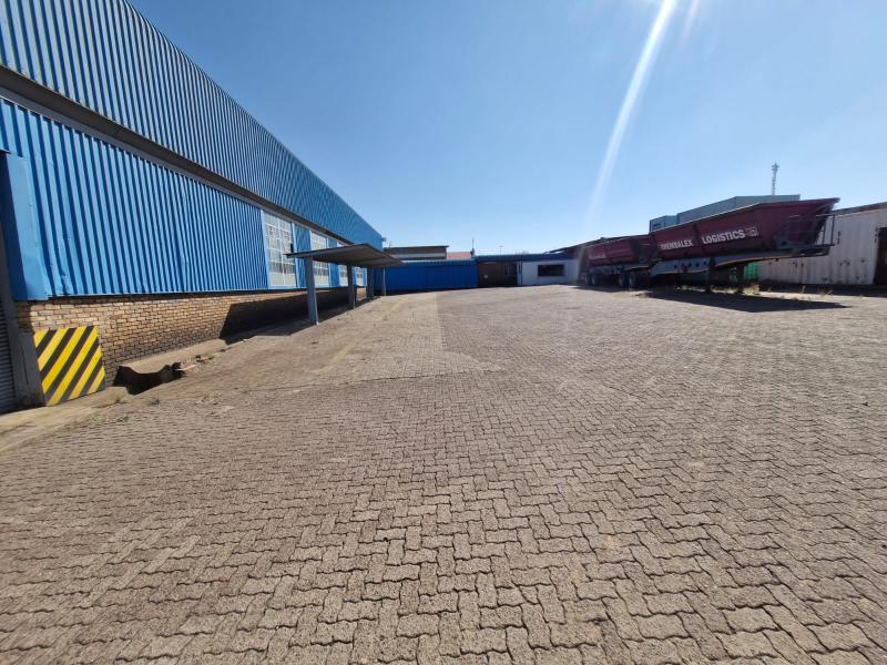 Commercial Property for Sale in Witbank Ext 51 Mpumalanga