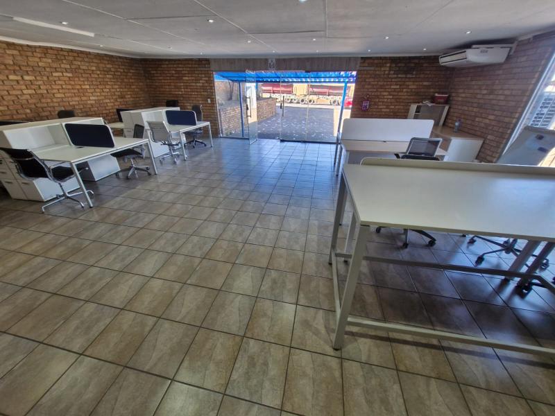 Commercial Property for Sale in Witbank Ext 51 Mpumalanga