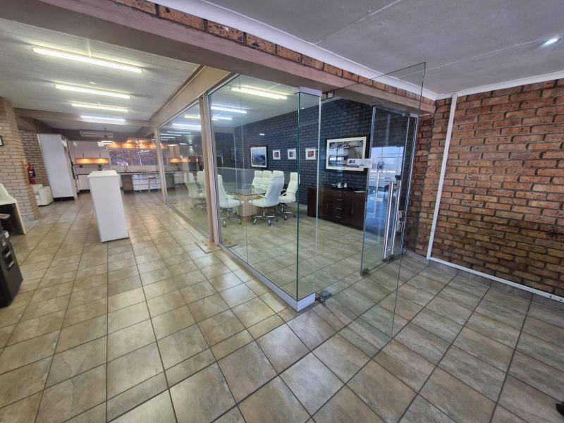 Commercial Property for Sale in Witbank Ext 51 Mpumalanga