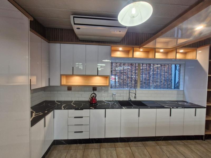 Commercial Property for Sale in Witbank Ext 51 Mpumalanga