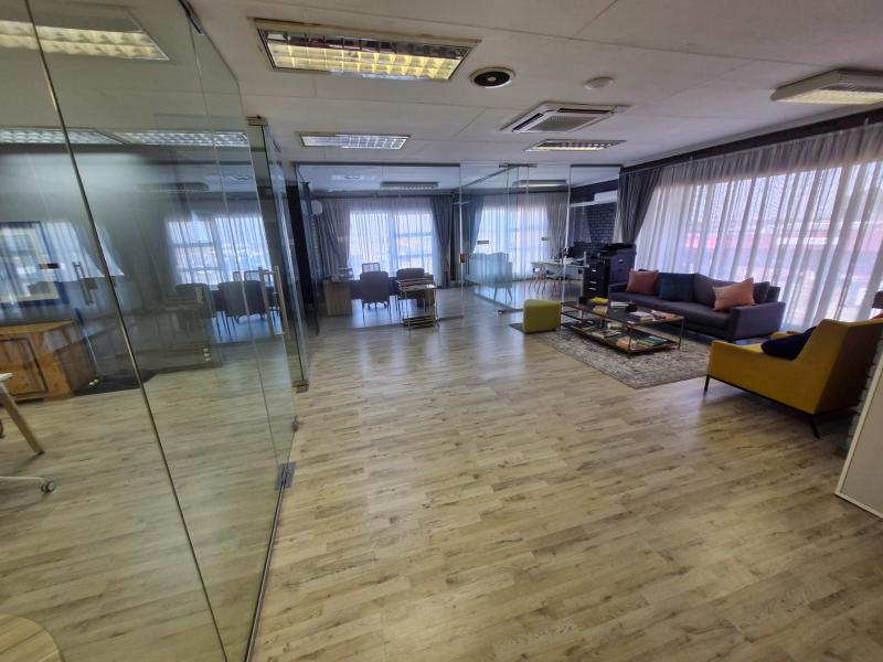 Commercial Property for Sale in Witbank Ext 51 Mpumalanga