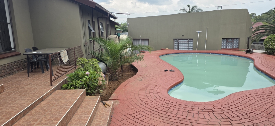 4 Bedroom Property for Sale in Die Heuwel Ext 1 Mpumalanga