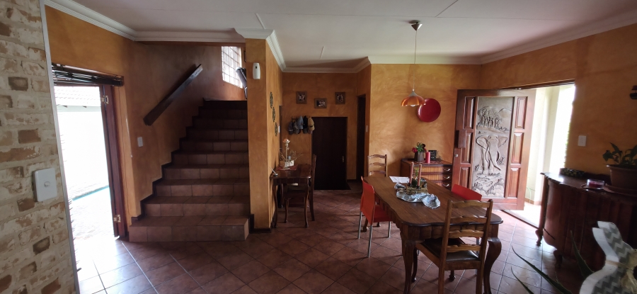 5 Bedroom Property for Sale in Model Park Mpumalanga