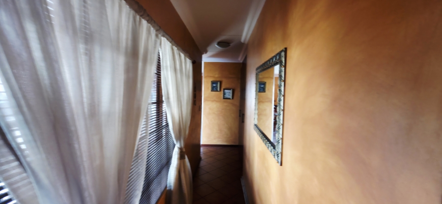 5 Bedroom Property for Sale in Model Park Mpumalanga