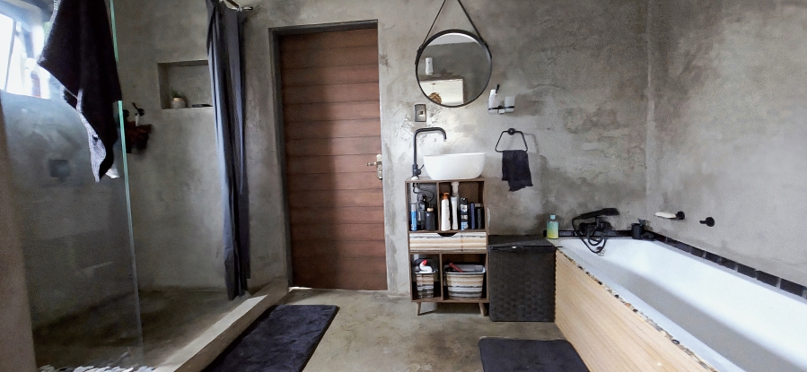 5 Bedroom Property for Sale in Model Park Mpumalanga