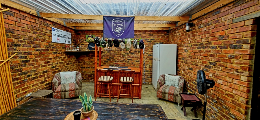5 Bedroom Property for Sale in Model Park Mpumalanga