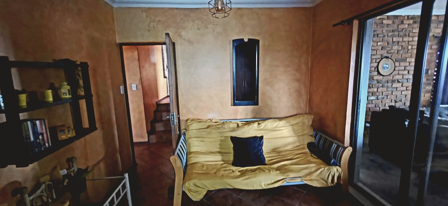 5 Bedroom Property for Sale in Model Park Mpumalanga