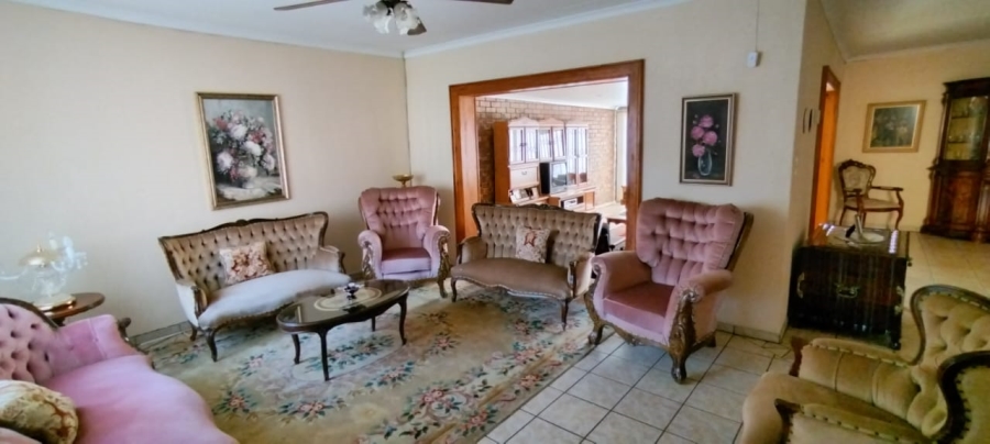 4 Bedroom Property for Sale in Reyno Ridge Mpumalanga