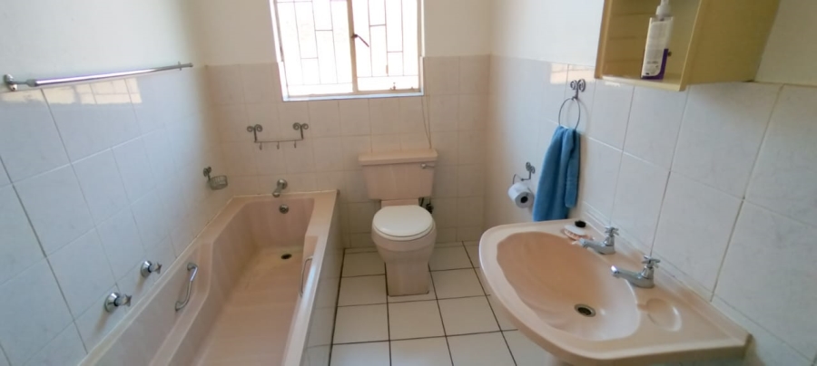 4 Bedroom Property for Sale in Reyno Ridge Mpumalanga