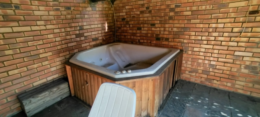 4 Bedroom Property for Sale in Reyno Ridge Mpumalanga