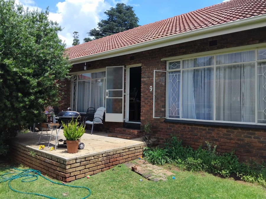 To Let 3 Bedroom Property for Rent in Middelburg Central Mpumalanga