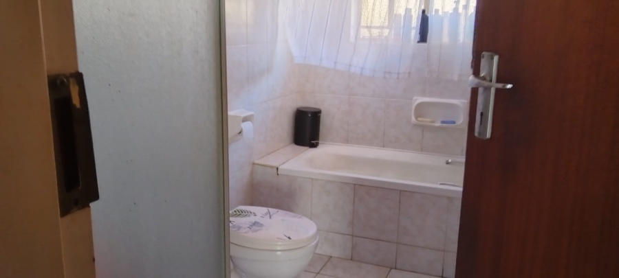 2 Bedroom Property for Sale in Reyno Ridge Mpumalanga