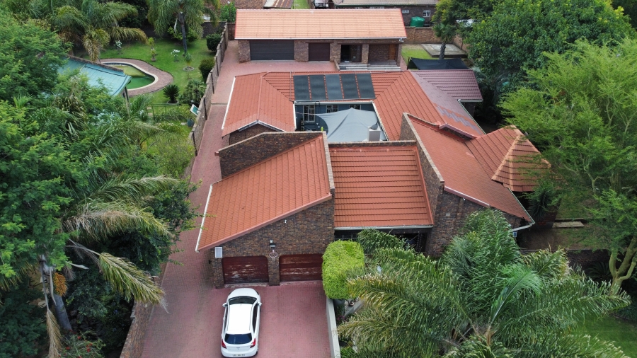 6 Bedroom Property for Sale in Die Heuwel Mpumalanga