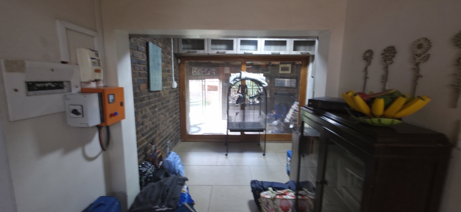 6 Bedroom Property for Sale in Die Heuwel Mpumalanga