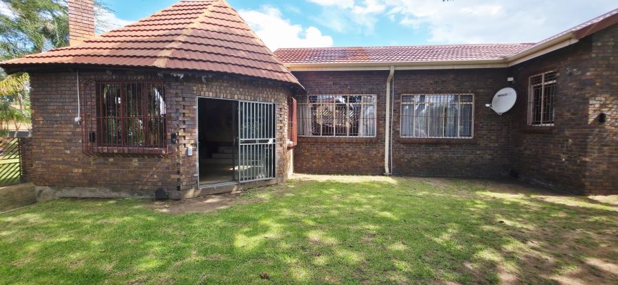 6 Bedroom Property for Sale in Die Heuwel Mpumalanga