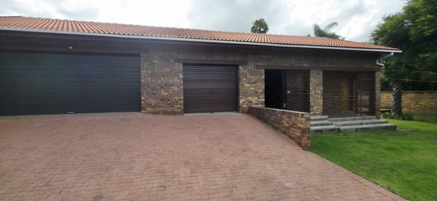 6 Bedroom Property for Sale in Die Heuwel Mpumalanga