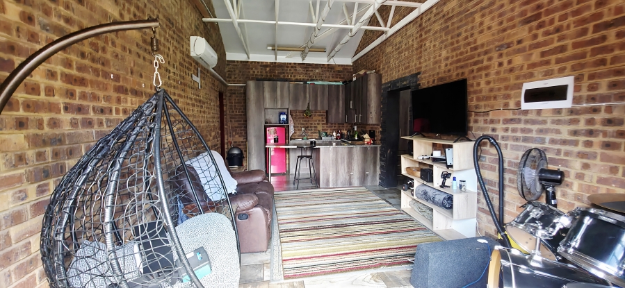 6 Bedroom Property for Sale in Die Heuwel Mpumalanga
