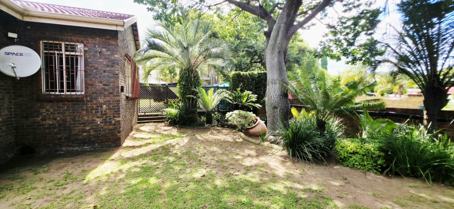 6 Bedroom Property for Sale in Die Heuwel Mpumalanga