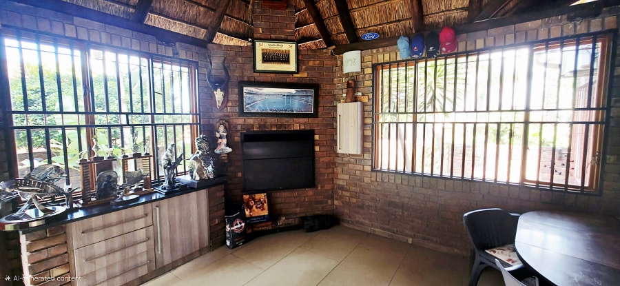 6 Bedroom Property for Sale in Die Heuwel Mpumalanga