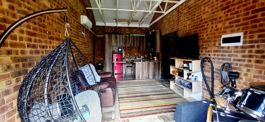 6 Bedroom Property for Sale in Die Heuwel Mpumalanga