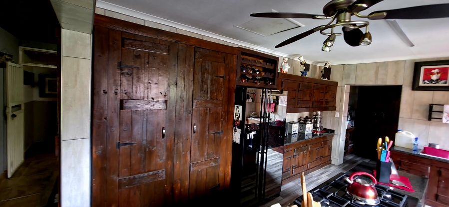 6 Bedroom Property for Sale in Die Heuwel Mpumalanga