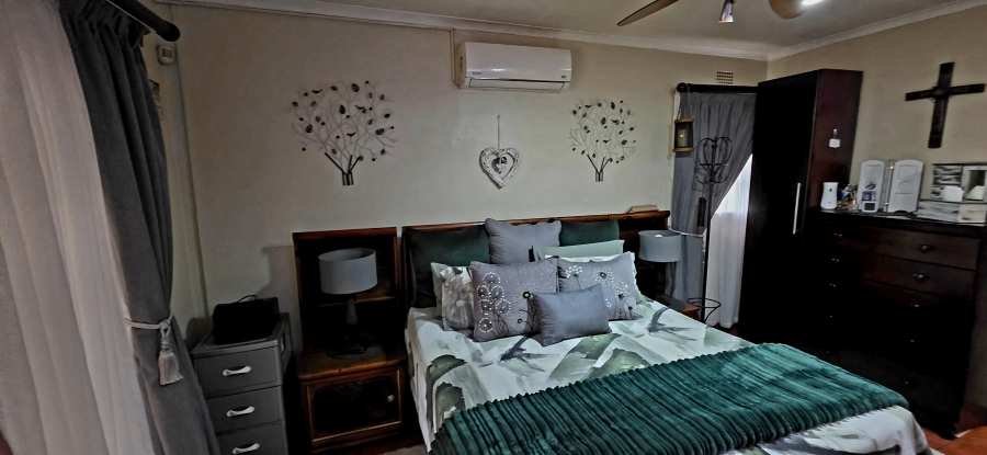 6 Bedroom Property for Sale in Die Heuwel Mpumalanga