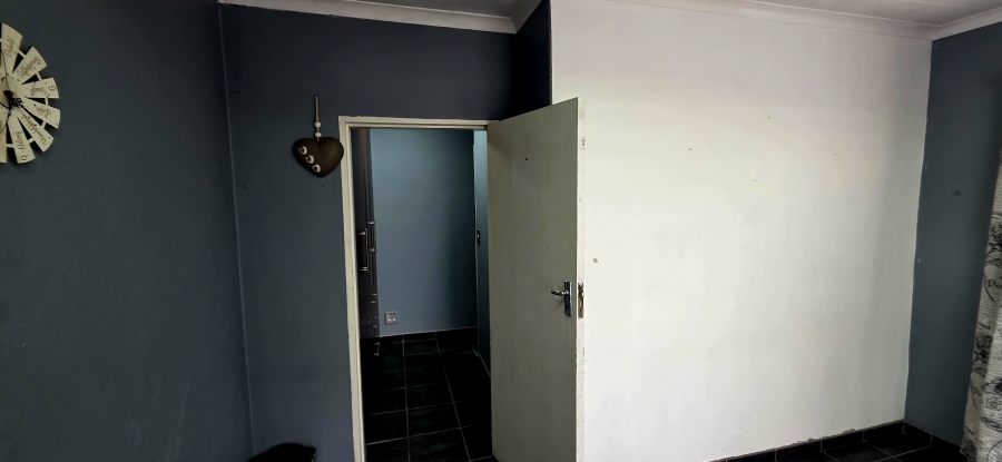 6 Bedroom Property for Sale in Die Heuwel Mpumalanga