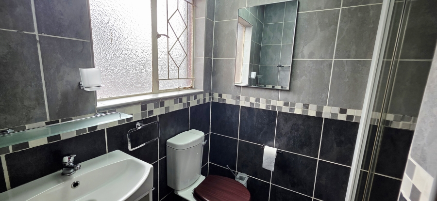 6 Bedroom Property for Sale in Die Heuwel Mpumalanga