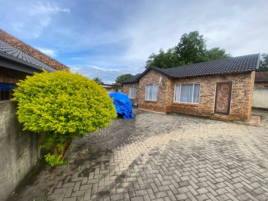 3 Bedroom Property for Sale in Kingsview Ext 3 Mpumalanga
