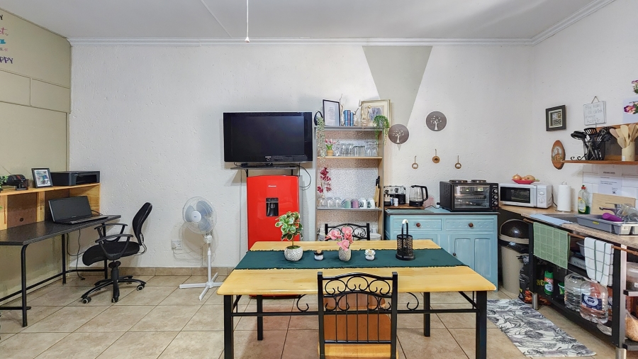 4 Bedroom Property for Sale in Marloth Park Mpumalanga