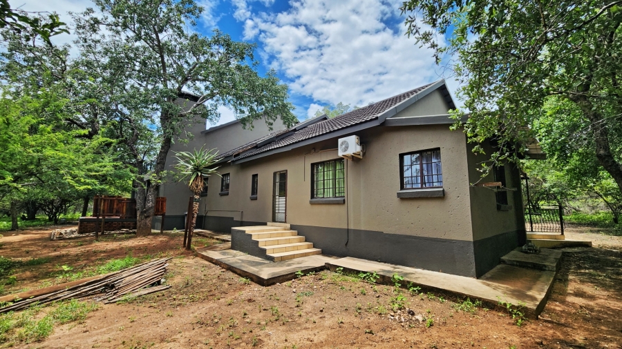 4 Bedroom Property for Sale in Marloth Park Mpumalanga