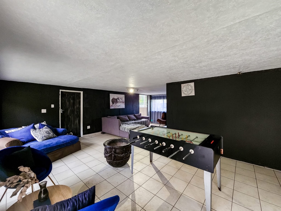 10 Bedroom Property for Sale in Trichardt Mpumalanga