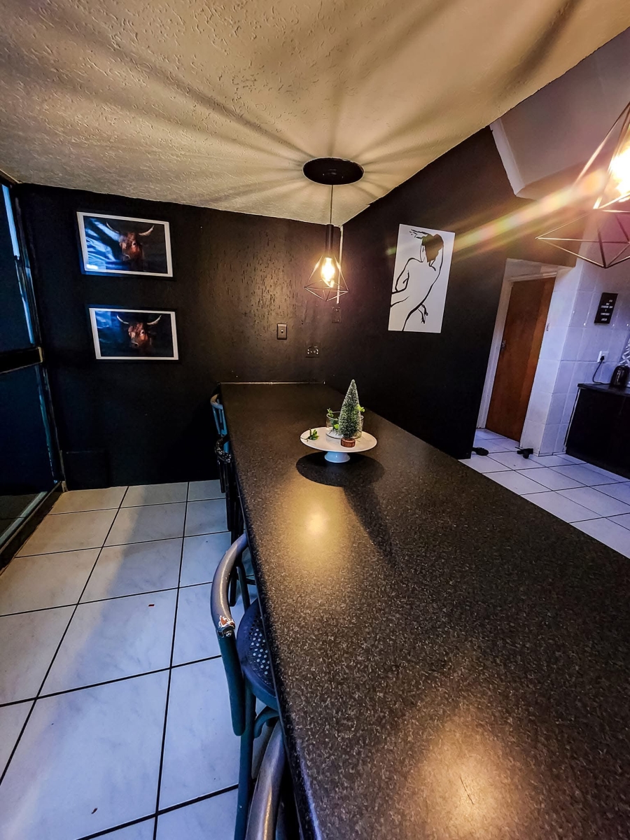 10 Bedroom Property for Sale in Trichardt Mpumalanga