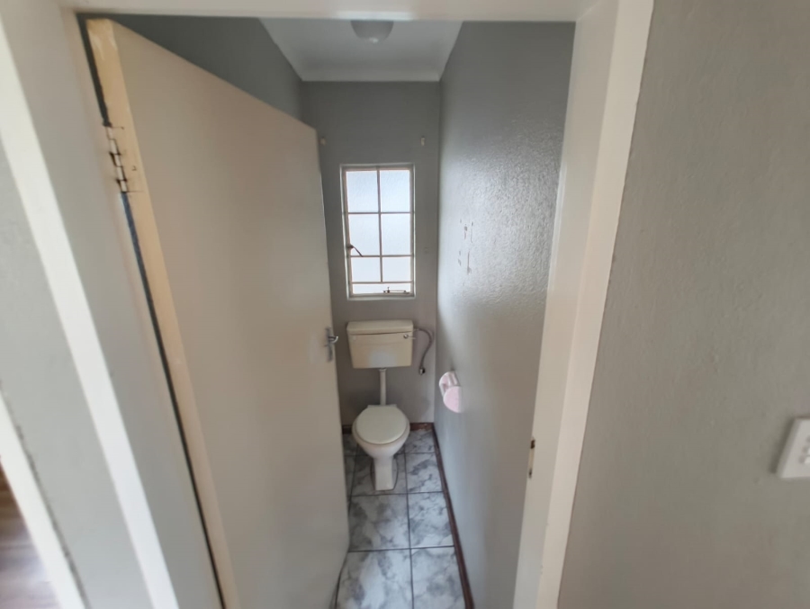 2 Bedroom Property for Sale in Secunda Mpumalanga