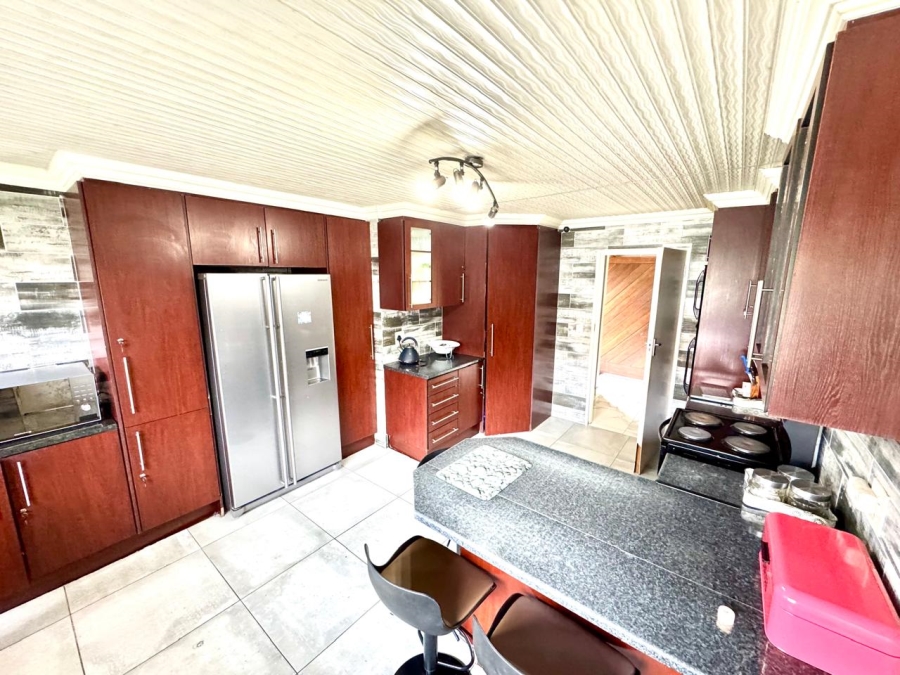 3 Bedroom Property for Sale in Kosmos Park Mpumalanga