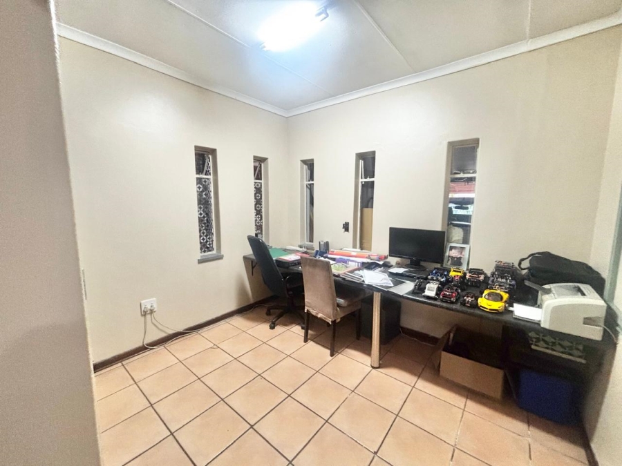 4 Bedroom Property for Sale in Secunda Mpumalanga