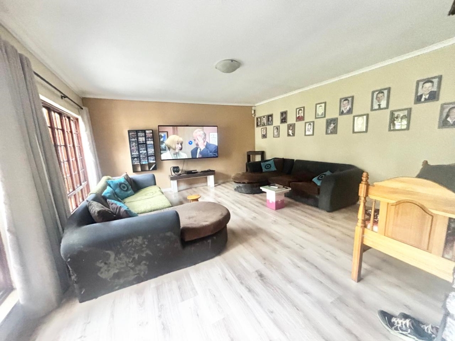 4 Bedroom Property for Sale in Secunda Mpumalanga