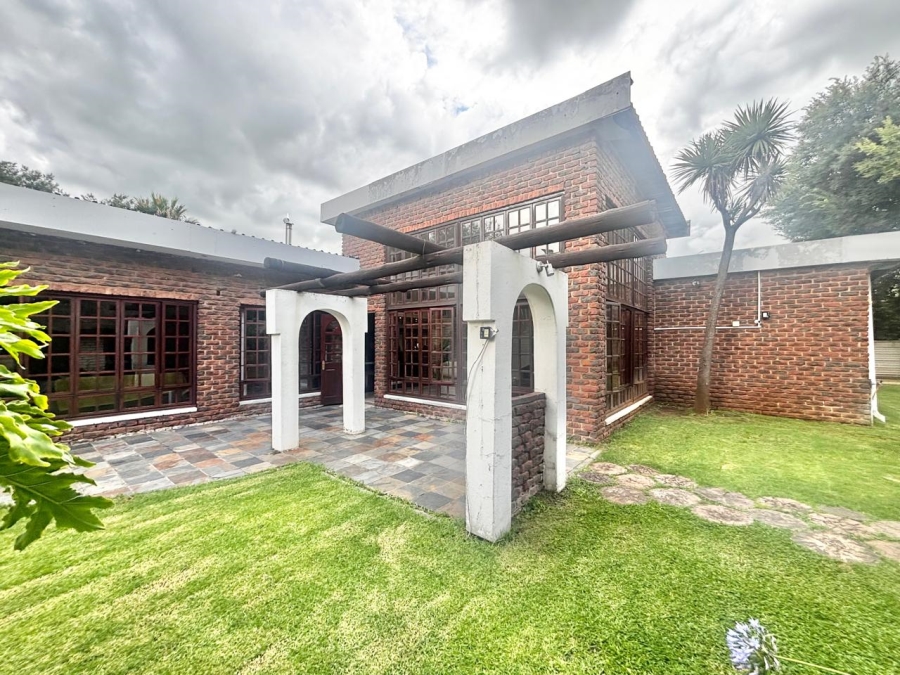 4 Bedroom Property for Sale in Secunda Mpumalanga